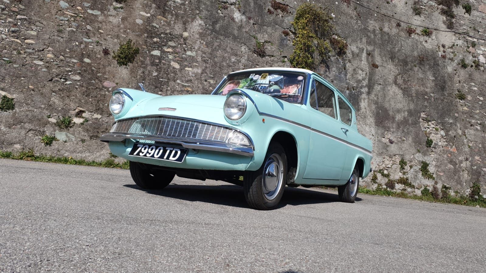 Eventi - Ford Anglia 105E a noleggio per eventi e matrimoni