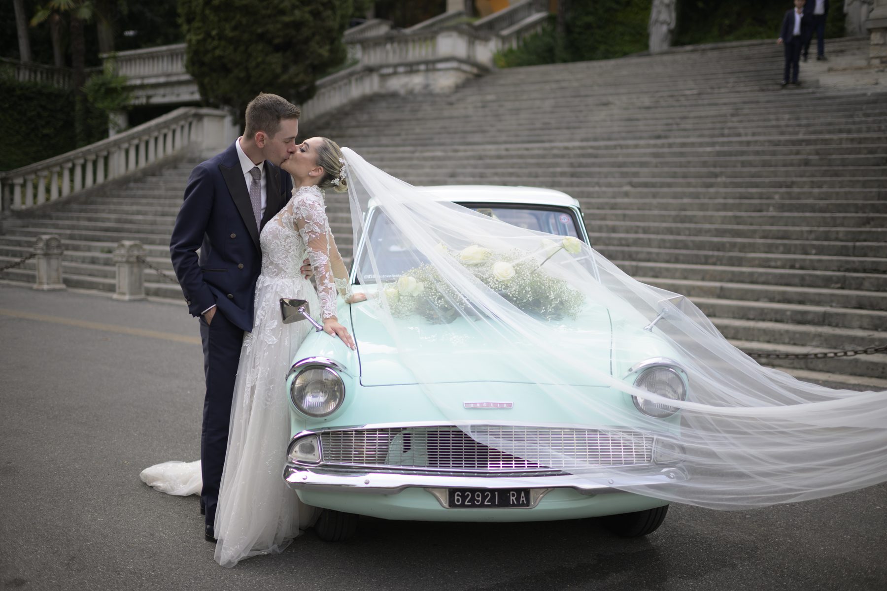 Matrimoni - Ford Anglia 105E a noleggio per eventi e matrimoni