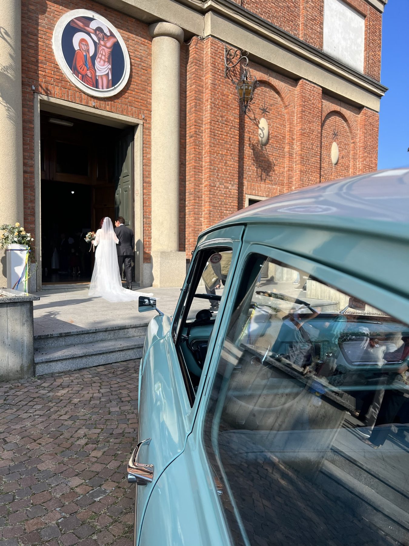 Matrimoni - Ford Anglia 105E a noleggio per eventi e matrimoni